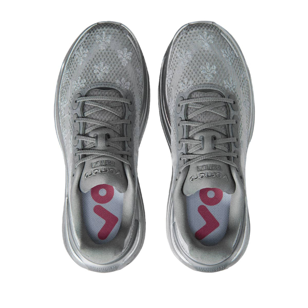 NIKE W VOMERO PREMIUM QS FDL - GEYSERGREY/PEONY/METALLICSILVER