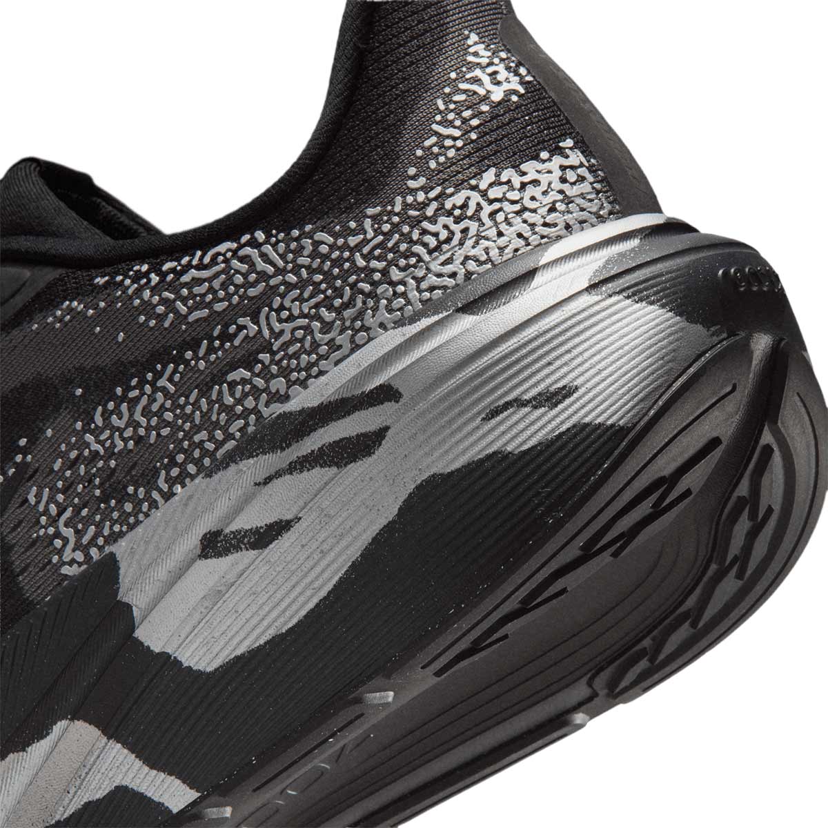 NIKE M AIR ZOOM PEGASUS 42 DSRPT - BLACK/BLACK/MEDIUMASH/METALLICSILVER