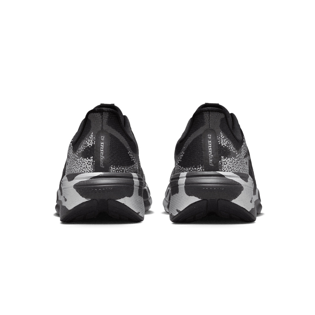 NIKE M AIR ZOOM PEGASUS 42 DSRPT - BLACK/BLACK/MEDIUMASH/METALLICSILVER
