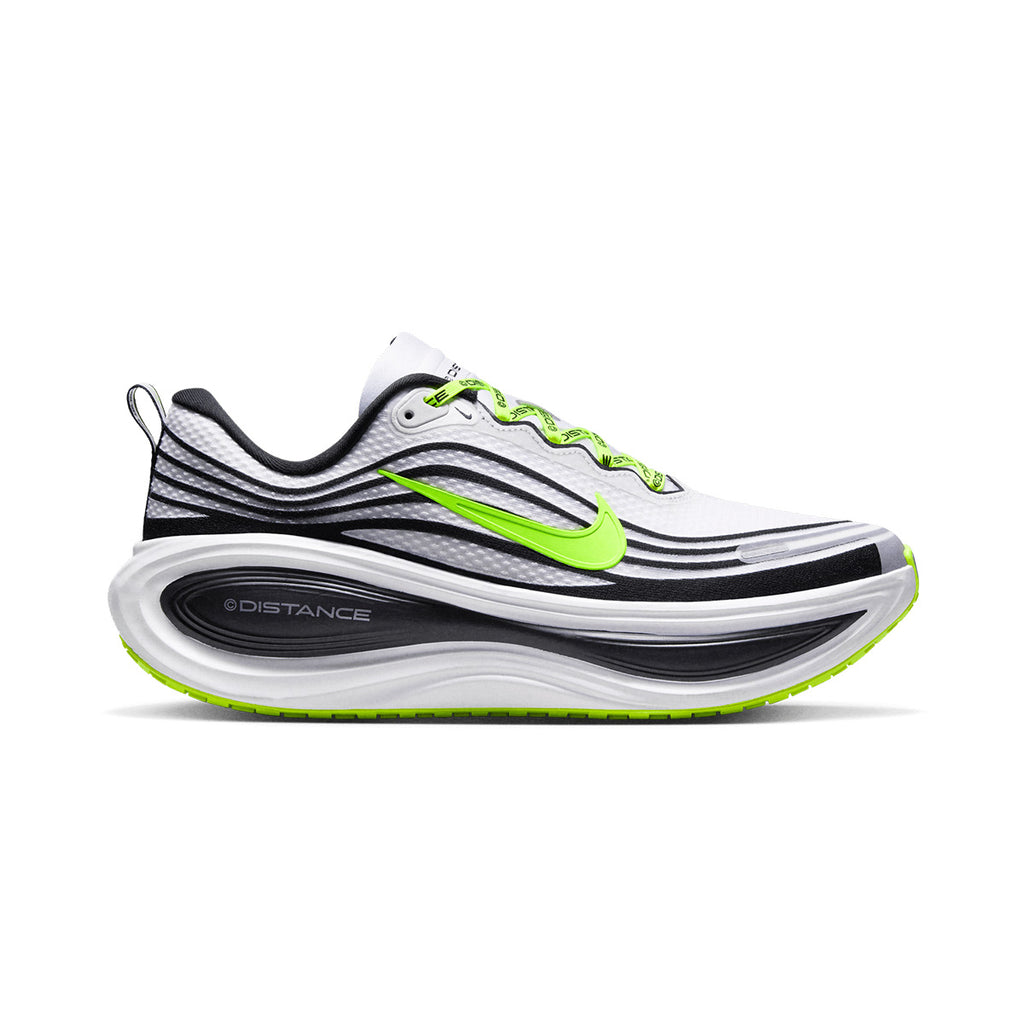NIKE MEN VOMERO PLUS X DISTANCE - WHITE/METALLICSILVER/BLACK/VOLT