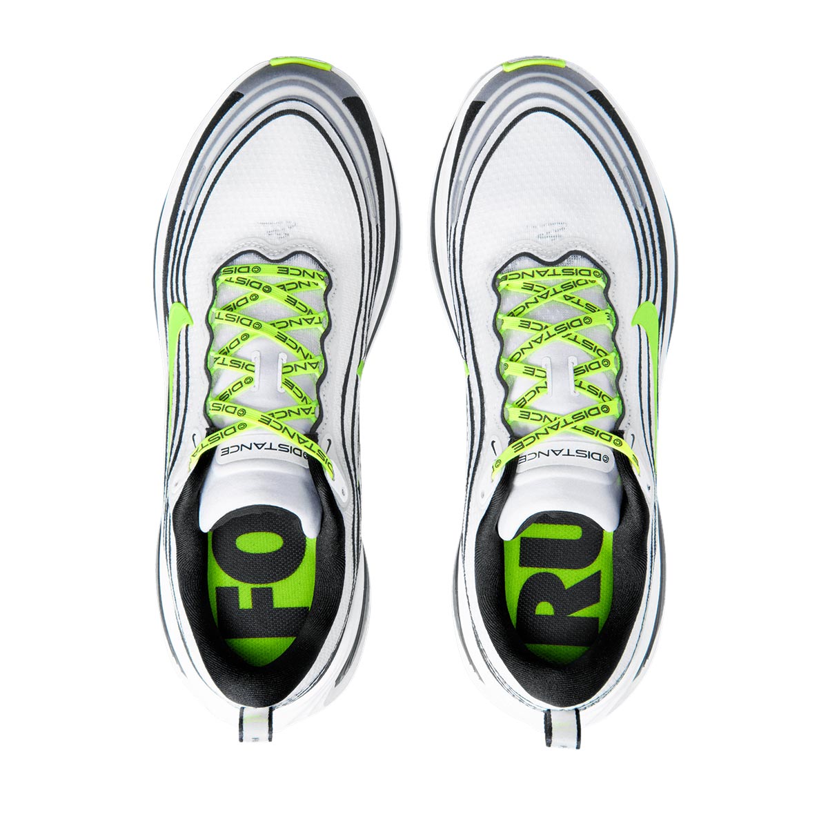 NIKE MEN VOMERO PLUS X DISTANCE - WHITE/METALLICSILVER/BLACK/VOLT