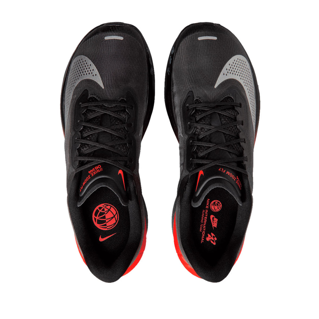 NIKE M ZOOM FLY 6 - BLACK/METALLICSILVER/BRIGHTCRIMSON