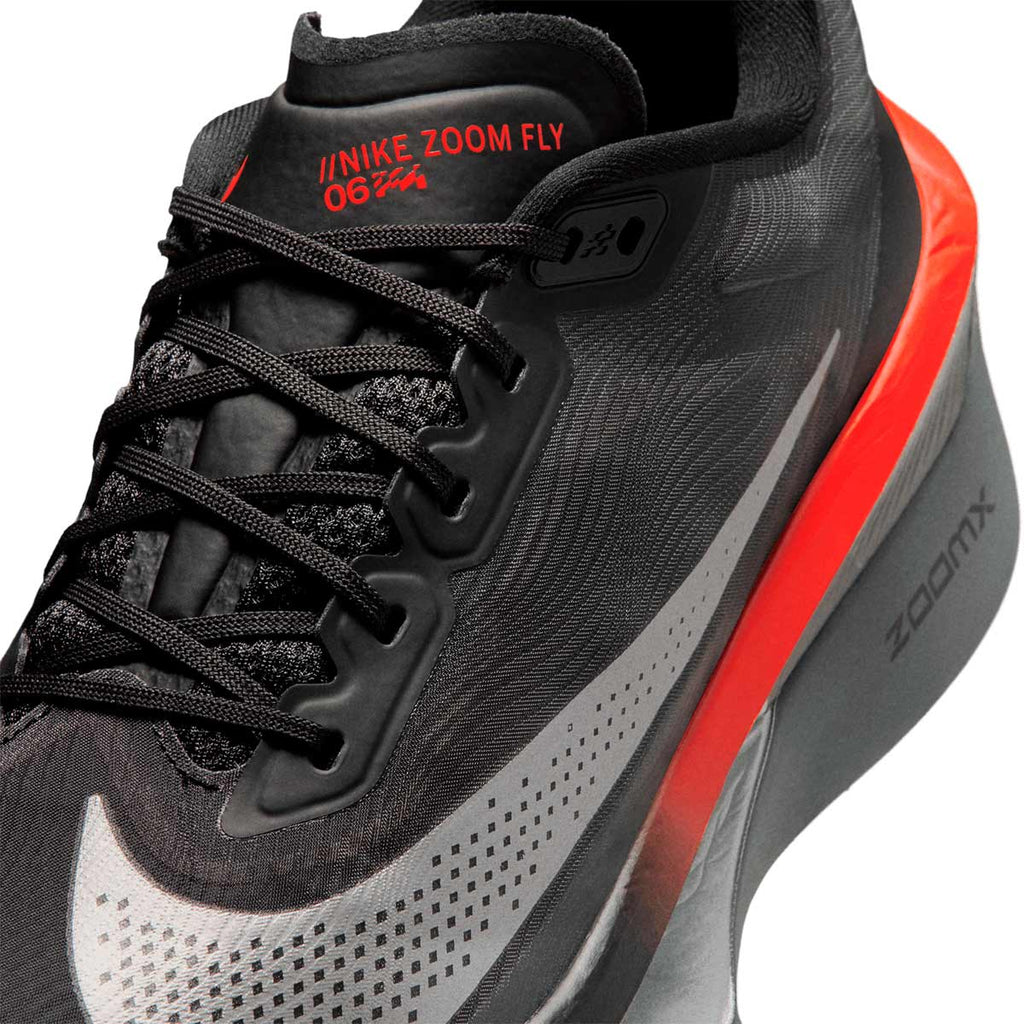 NIKE M ZOOM FLY 6 - BLACK/METALLICSILVER/BRIGHTCRIMSON