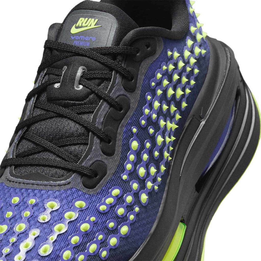 NIKE MEN VOMERO PREMIUM QS - BLACK/VOLTGLOW/RUSHVIOLET/BLACK