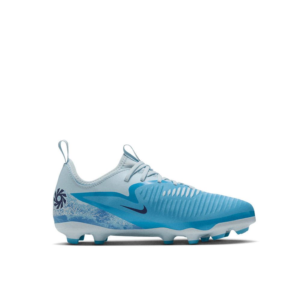 NIKE JR PHANTOM 6 LOW ACADEMY ERLING HAALAND FG/MG - BALTIC BLUE/BLUE ECLIPSE/GLACIER BLUE