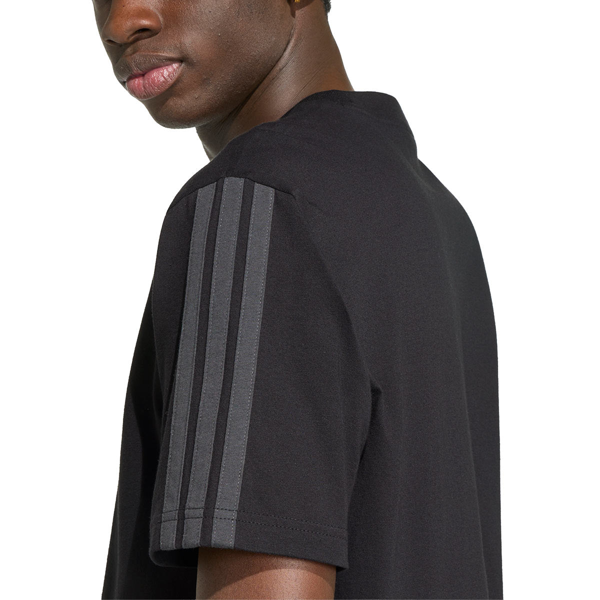 ADIDAS LIVERPOOL DNA TEE - BLACK