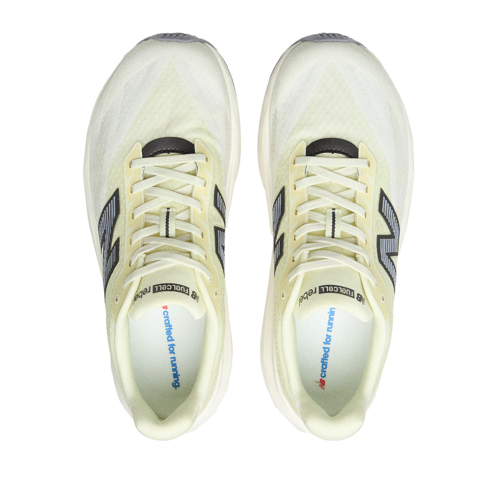 NEW BALANCE MEN FUELCELL REBEL V5 - PISTACHIOBUTTER/DIGITALMIST