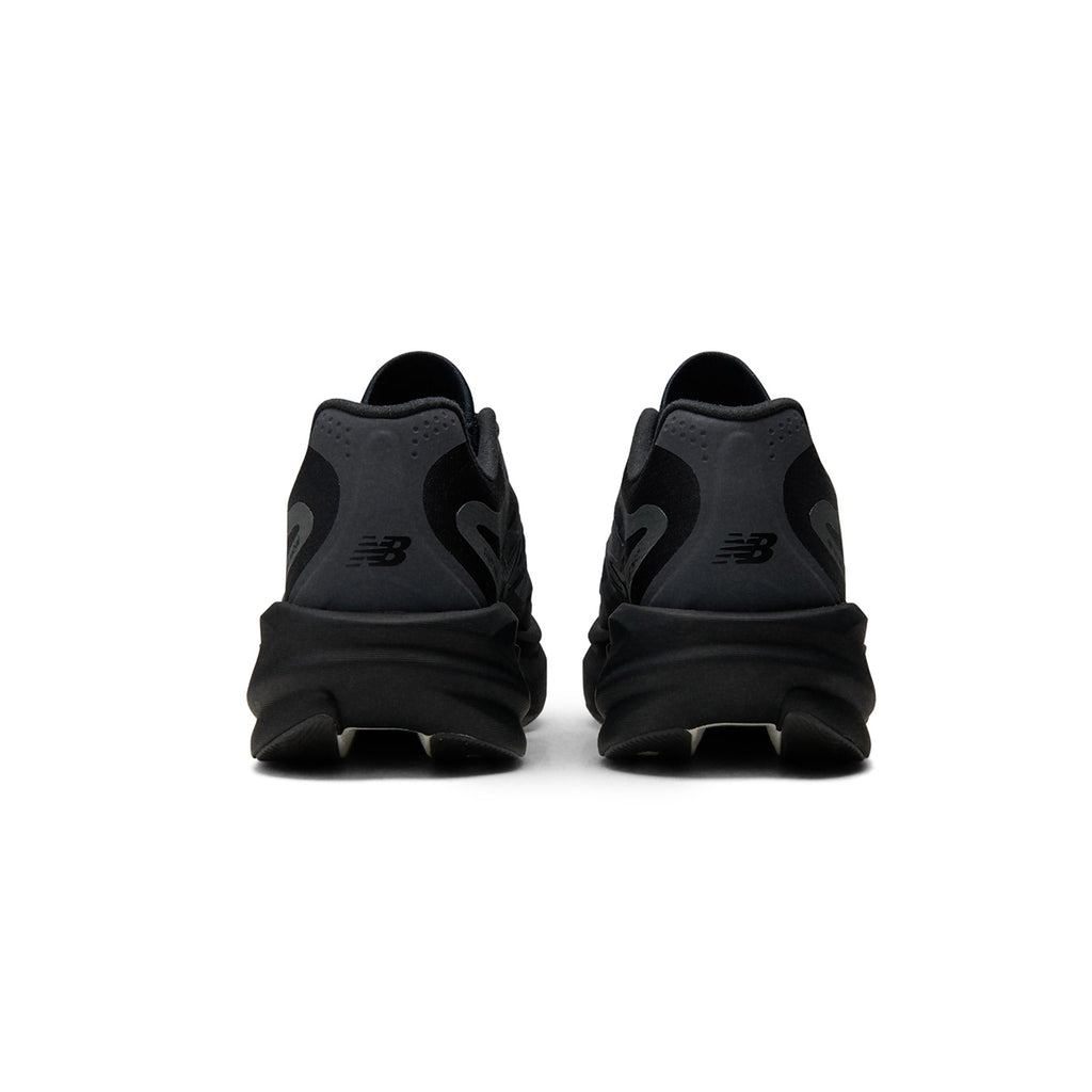 NEW BALANCE MEN SUPERCOMP REBEL V1 - BLACK/MAGNET