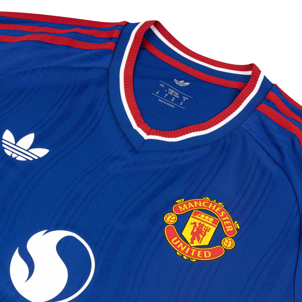 ADIDAS MANCHESTER UNITED 2026/2027 AWAY PLAYER LONG SLEEVE JERSEY - TEAM ROYAL BLUE