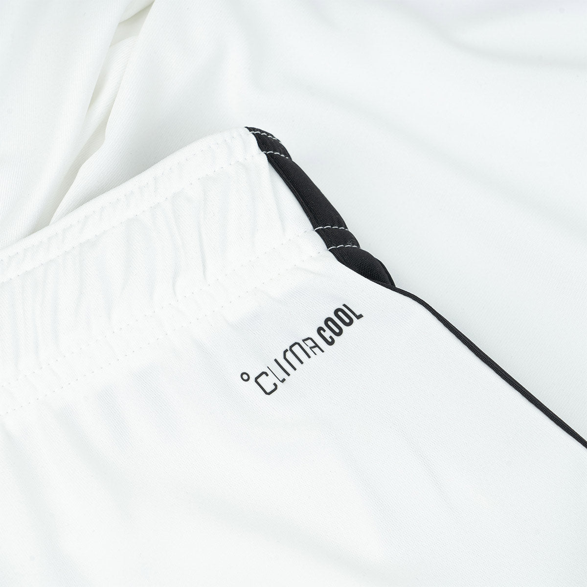 ADIDAS MANCHESTER UNITED 2026/2027 HOME SHORTS - WHITE