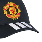 ADIDAS MANCHESTER UNITED 2026/2027 KIDS CAP - BLACK/WHITE