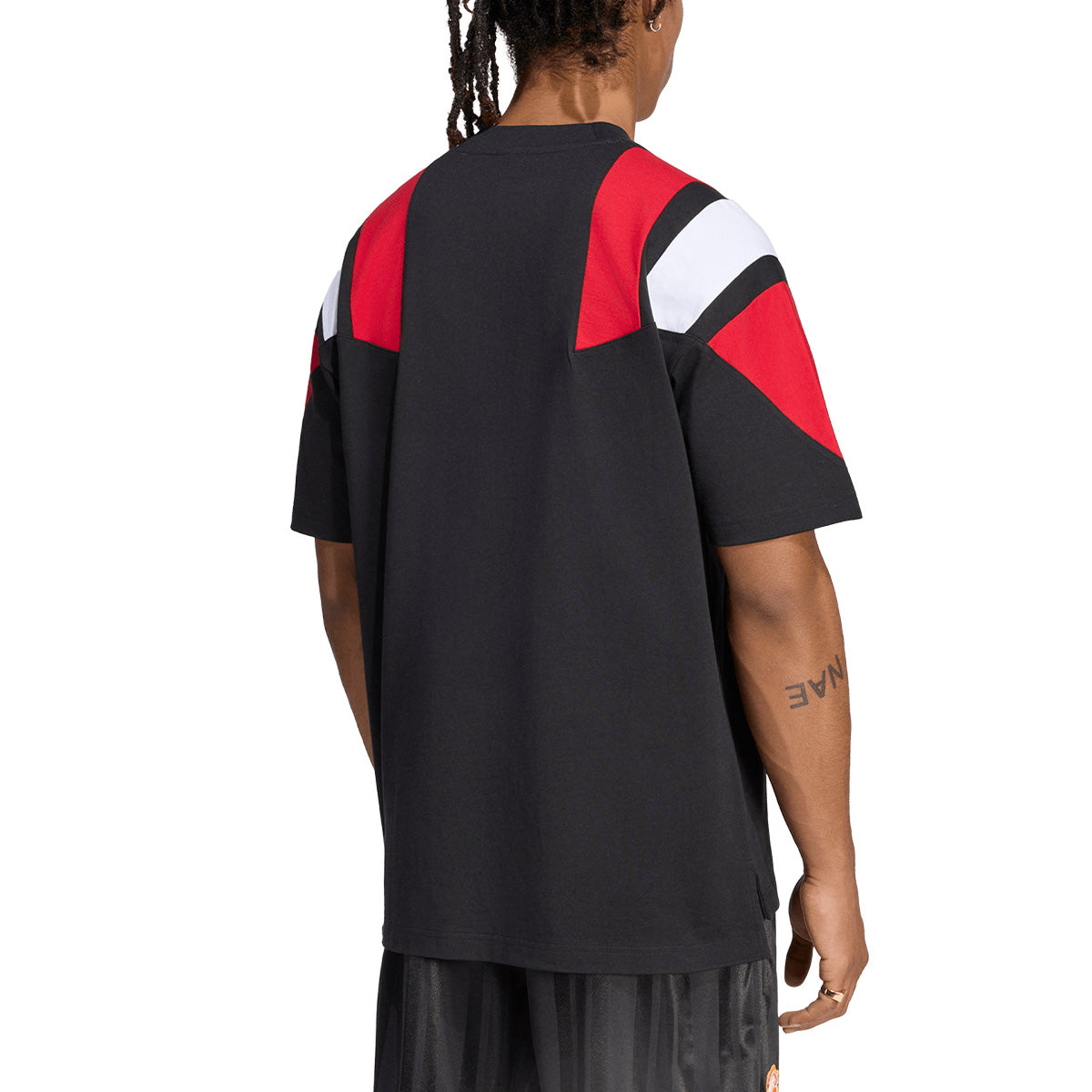 ADIDAS MANCHESTER UNITED EQT TEE - BLACK