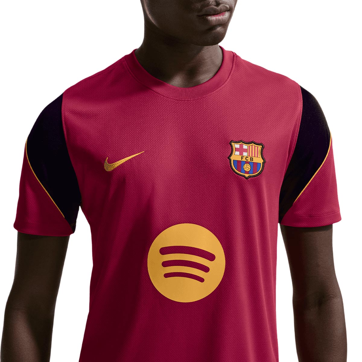 NIKE BARCELONA 2026/2027 STRIKE SS TOP - NOBLE RED/BLACKENED BLUE/MINERAL YELLOW
