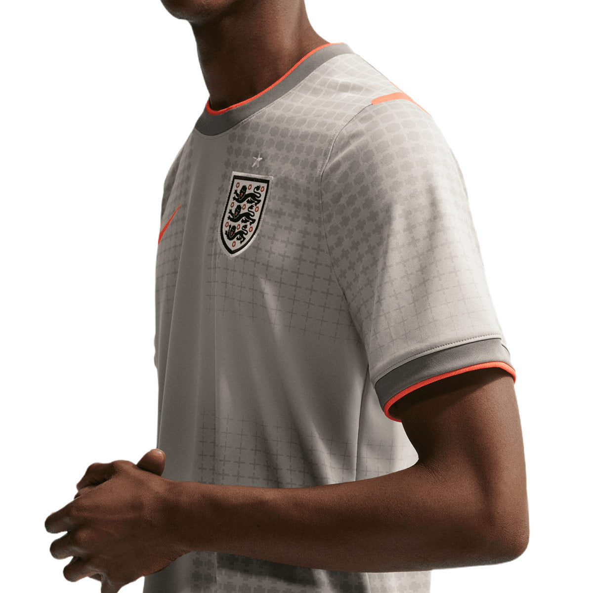 NIKE ENGLAND X PALACE ACADEMY PRO SS TOP PRE MATCH X2 - PEWTER GREY/BRIGHT CRIMSON