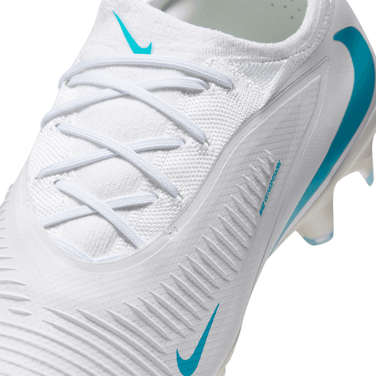 NIKE PHANTOM 6 LOW PRO FG - WHITE/DUSTY CACTUS/WHITE