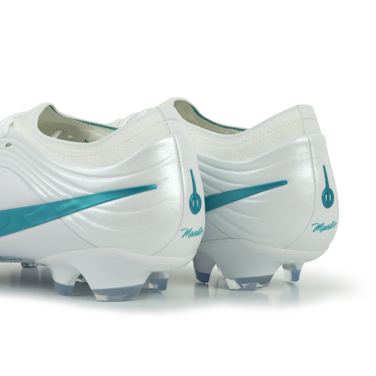 NIKE TIEMPO MAESTRO ELITE FG - WHITE/DUSTY CACTUS/WHITE