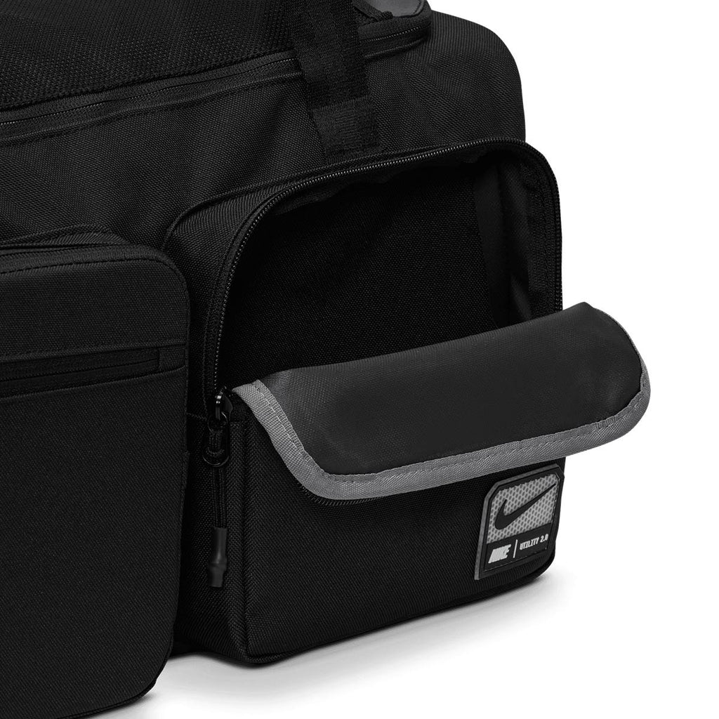 NIKE UTILITY POWER 2.0 DUFFLE BAG (S,31L) - BLACK/BLACK/WHITE