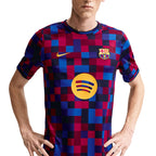 NIKE BARCELONA 2026/2027 ACADEMY PRO SS TOP PRE MATCH - NOBLE RED/NOBLE RED/MINERAL YELLOW