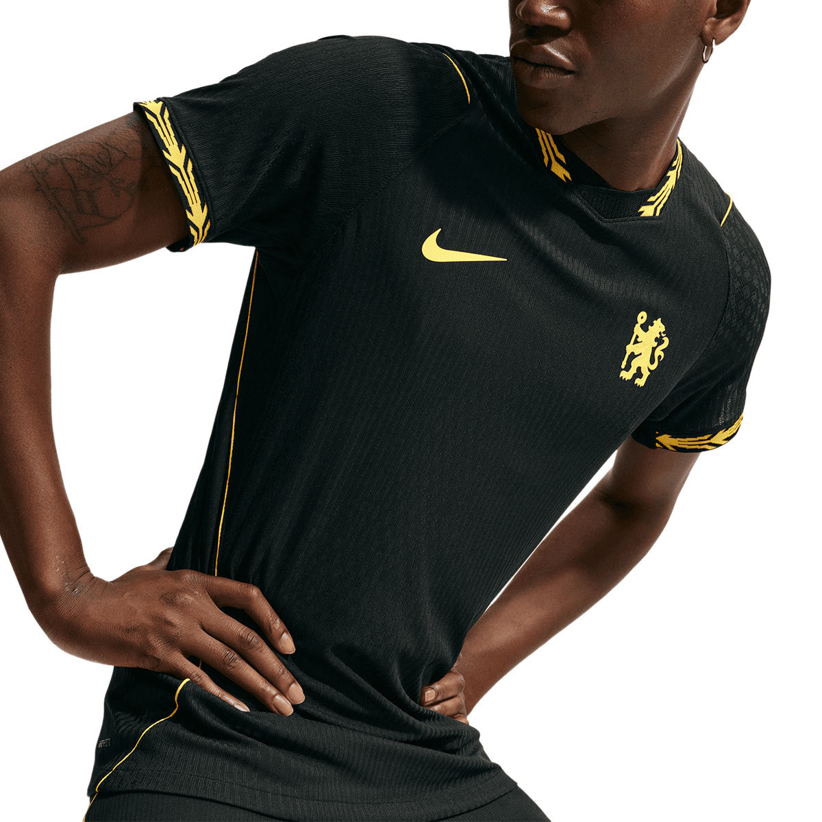 NIKE CHELSEA 2026/2027 AWAY PLAYER JERSEY - BLACK/MIDWEST GOLD/MIDWEST GOLD