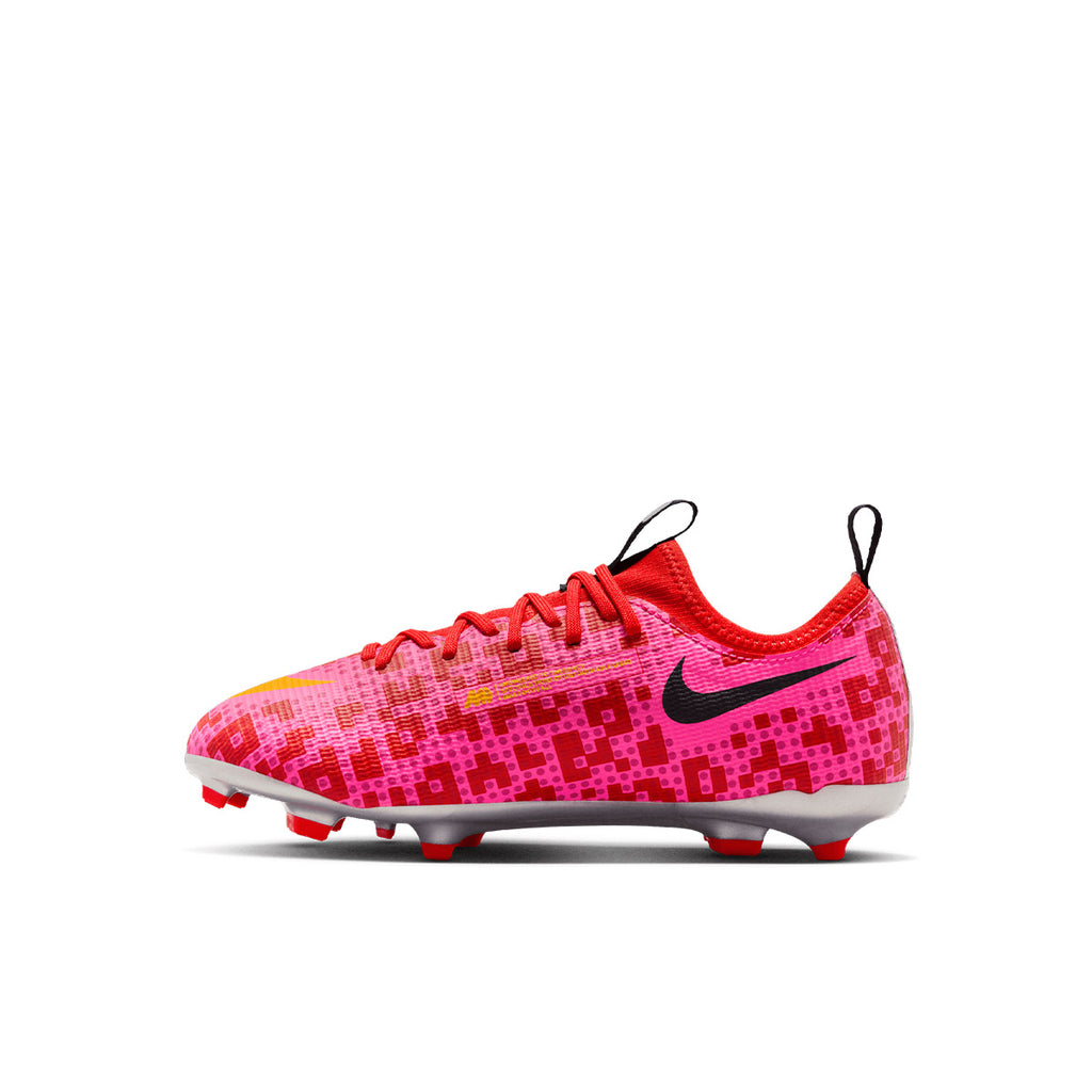 NIKE JR MERCURIAL VAPOR 17 ACADEMY X LEGO FG/MG - RUSH RED/UNIVERSITY GOLD/METALLIC SILVER