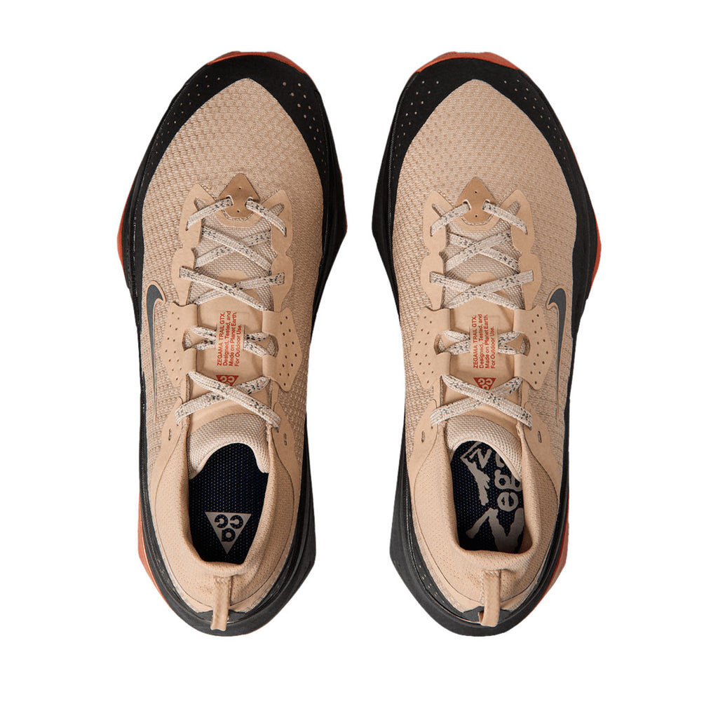 NIKE MEN ACG ZEGAMA TRAIL GORE TEX - LINEN/PUREPLATINUM/BLACK/LTCRIMSON