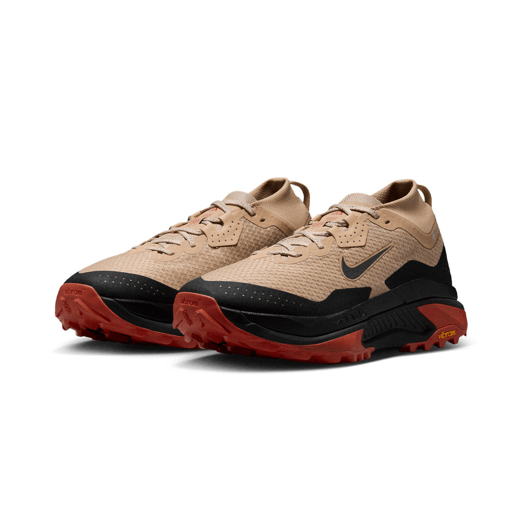 NIKE MEN ACG ZEGAMA TRAIL GORE TEX - LINEN/PUREPLATINUM/BLACK/LTCRIMSON
