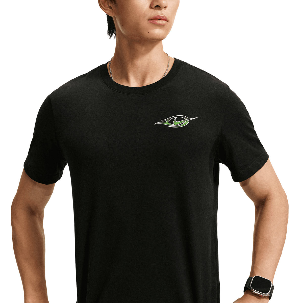 NIKE MEN DRI FIT STRIDE PRNT TEE - BLACK/MEANGREEN/WHITE