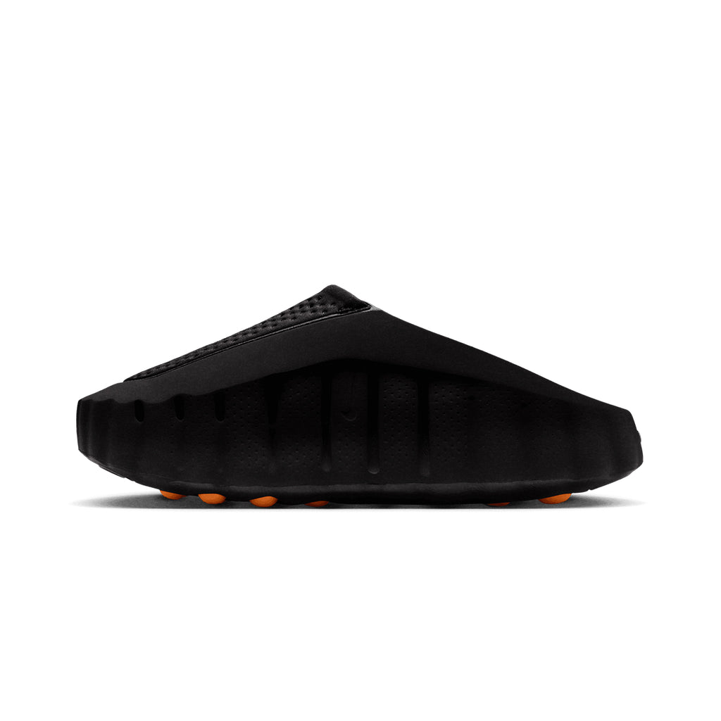 NIKE MEN MIND 001 - BLACK/CHROME/HYPERCRIMSON/WHITE