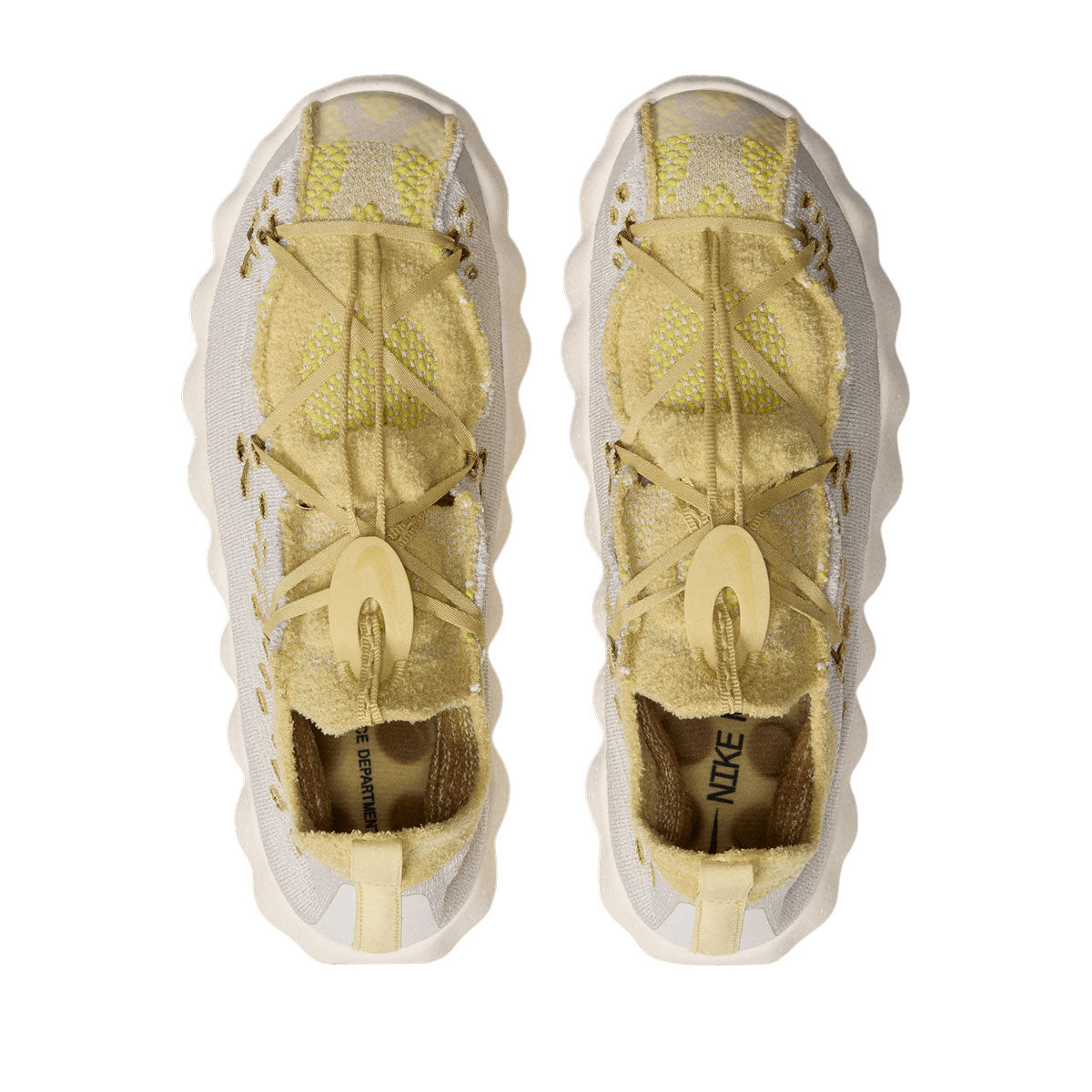 NIKE MEN MIND 002 FLYKNIT QS - LIGHTBONE/SATURNGOLD/INFINITEGOLD