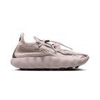 NIKE MEN MIND 002 FLYKNIT QS - SANDDRIFT/FOSSILROSE/PLUMECLIPSE
