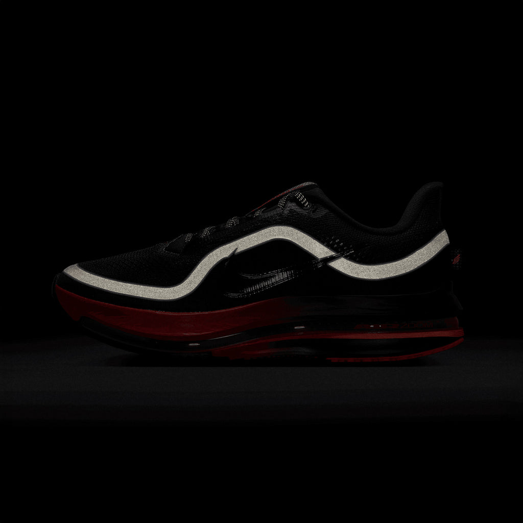 NIKE MEN PEGASUS PREMIUM - BLACK/BLACK/UNIVERSITYRED