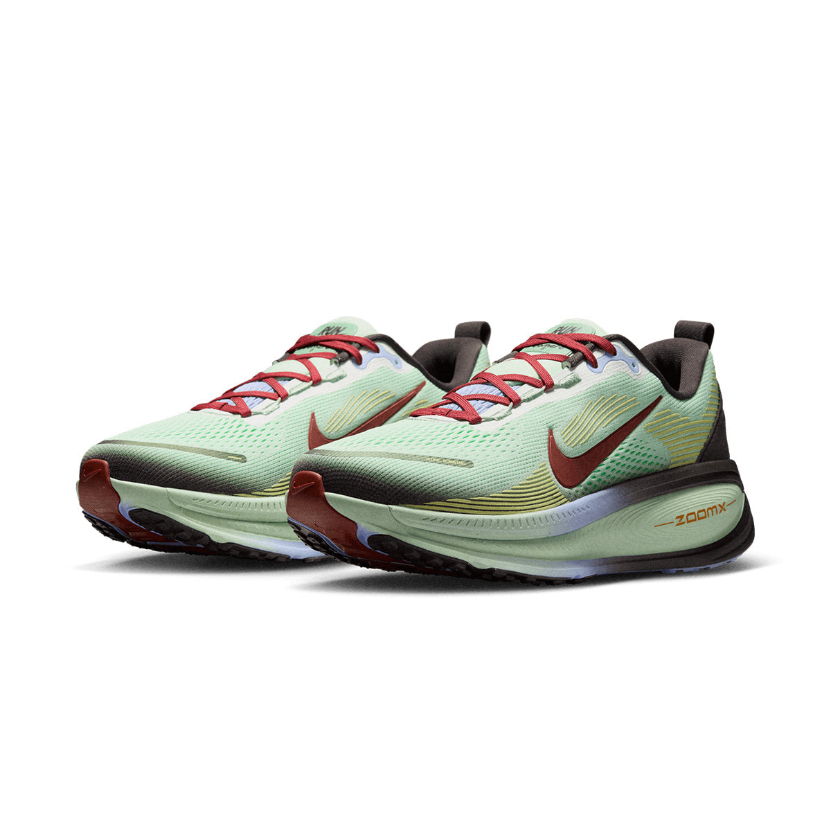 NIKE MEN VOMERO 18 SE - FROSTEDSPRUCE/UNIVERSITYRED/TAR