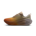 NIKE MEN VOMERO PLUS SP - DESERTCAMO/YUKONBROWN/CERAMIC