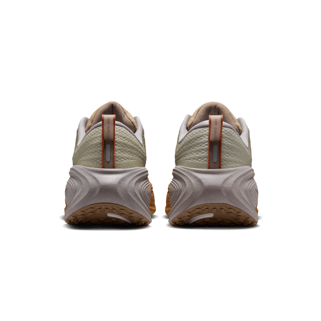 NIKE MEN VOMERO PLUS SP - DESERTCAMO/YUKONBROWN/CERAMIC