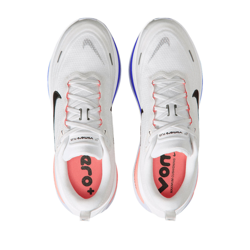 NIKE MEN VOMERO PLUS - WHITE/BLACK/ATOMICPINK/RACERBLUE
