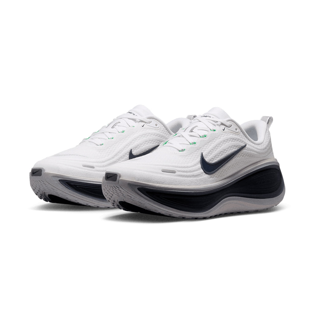 NIKE MEN VOMERO PLUS - WHITE/MIDNIGHTNAVY/GREENSPARK