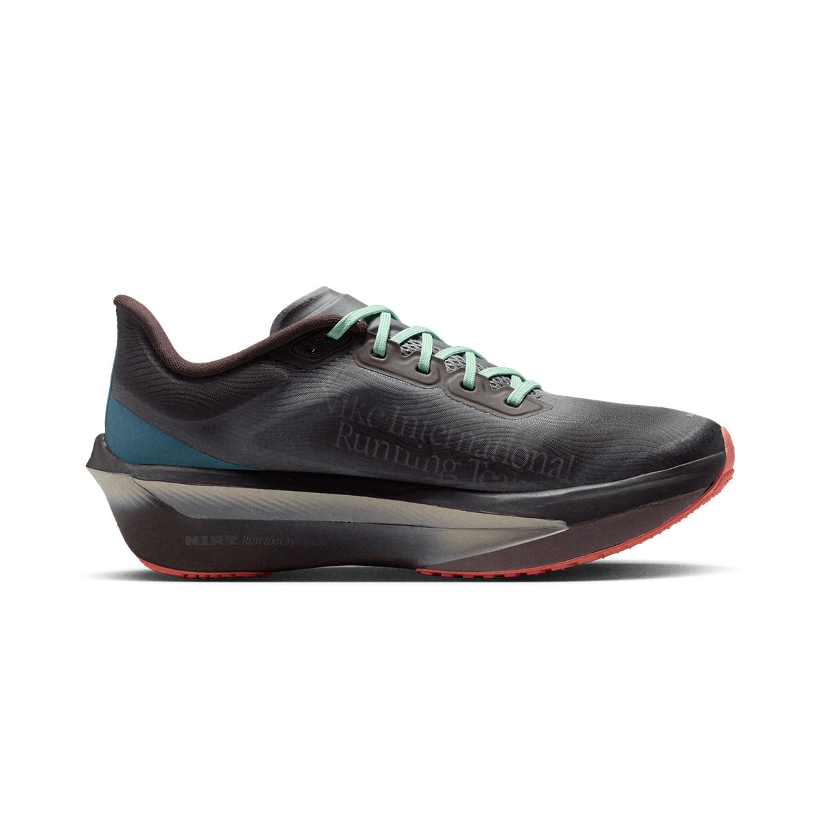 NIKE MEN ZOOM FLY 6 - BAROQUEBROWN/BLACK/SMOKEGREY/IRONSTONE