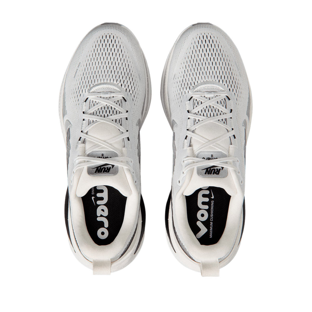 NIKE M VOMERO 18 RR - SUMMITWHITE/METALLICSILVER/BLACK