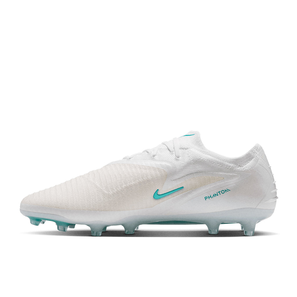 NIKE PHANTOM 6 LOW ELITE AG PRO - WHITE/DUSTY CACTUS/WHITE