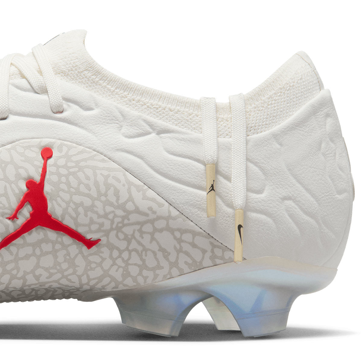 NIKE TIEMPO MAESTRO ELITE JORDAN SE FG - SAIL/INFRARED 23