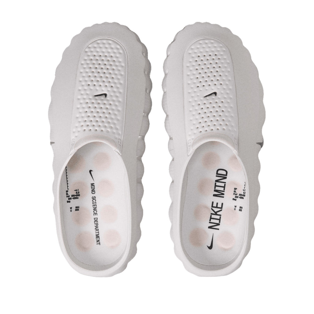 NIKE WOMEN MIND 001 - SUMMITWHITE/METALLICSILVER/PHANTOM