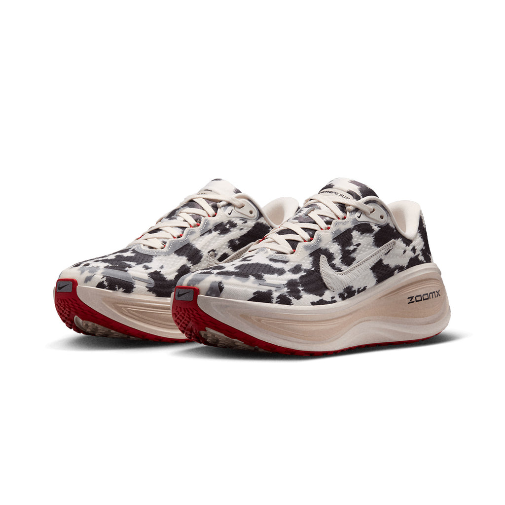 NIKE WOMEN VOMERO PLUS PR - SAIL/BLACK/UNIVERSITYRED/LTOREWOODBRN