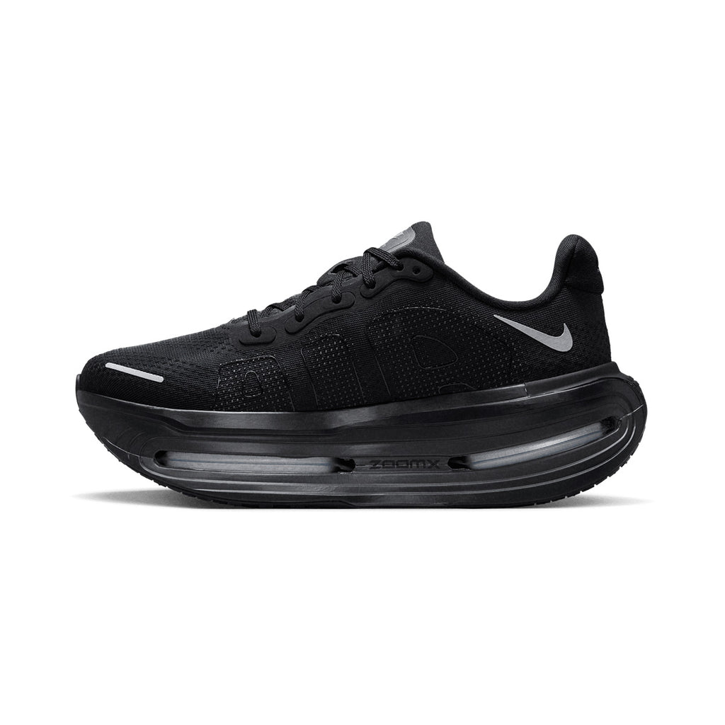 NIKE WOMEN VOMERO PREMIUM - BLACK/METALLICSILVER/OFFNOIR