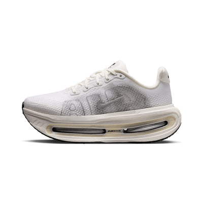 NIKE WOMEN VOMERO PREMIUM - SUMMITWHITE/METALLICSILVER/SAIL