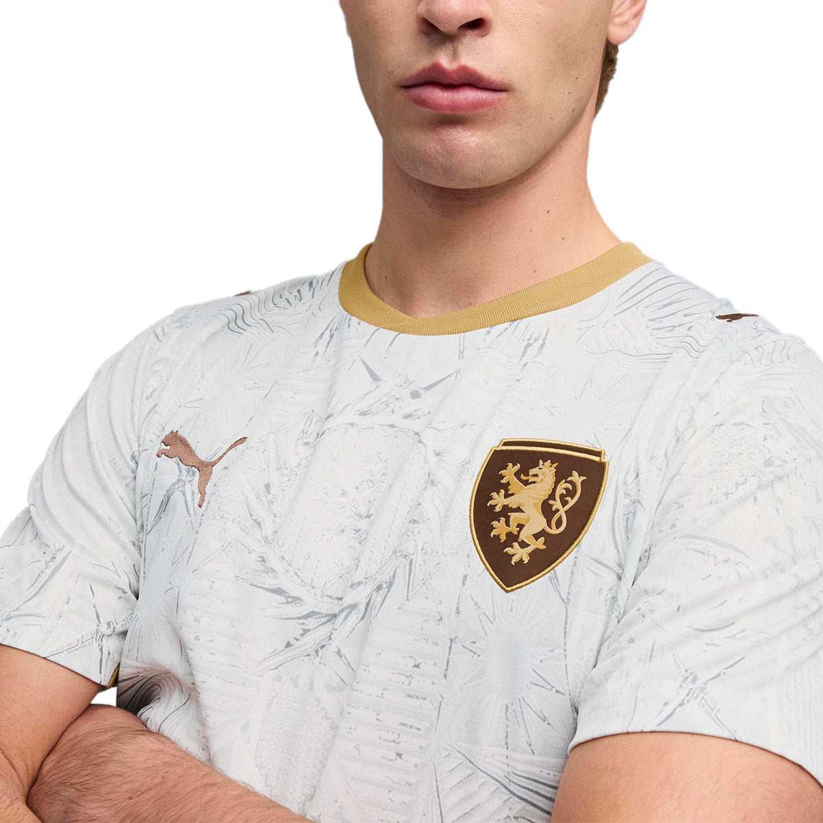 PUMA CZECH 2026 AWAY REPLICA JERSEY - PUMA WHITE/MATTE GOLD