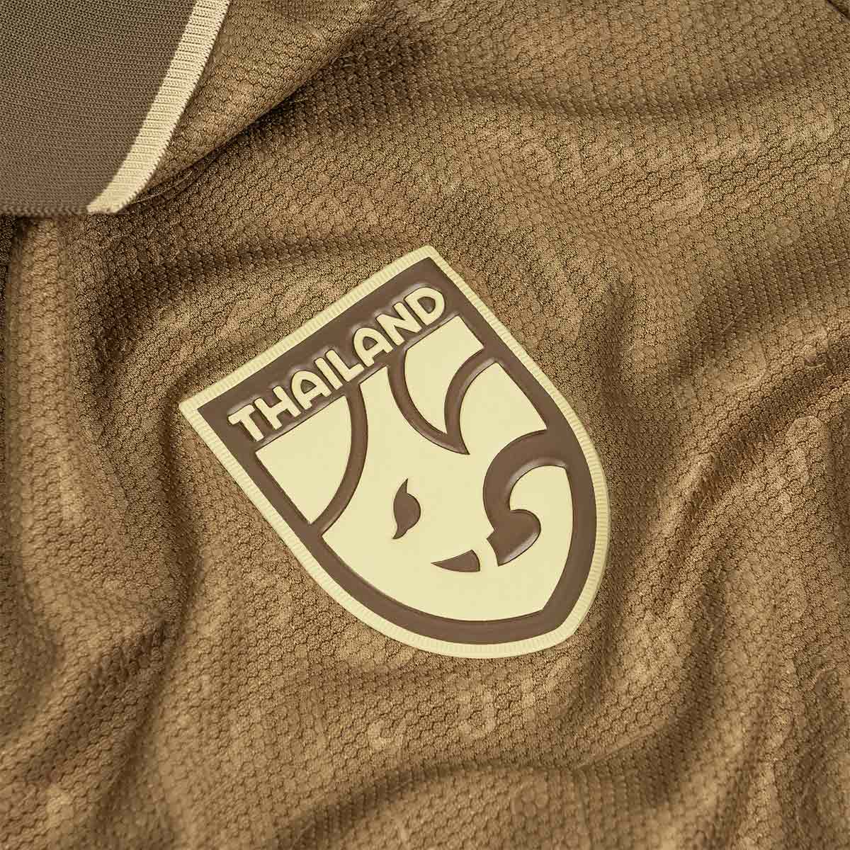 WARRIX THAI NATIONAL 2026/2027 GK 2 REPLICA JERSEY - GOLD