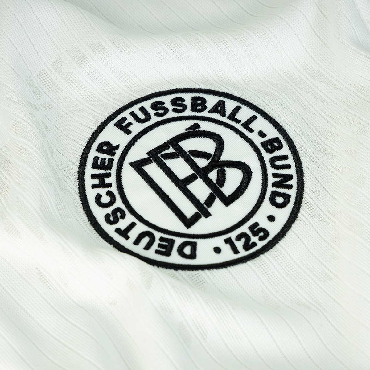 ADIDAS GERMANY ANNIVERSARY JERSEY - CLOUD WHITE/BLACK