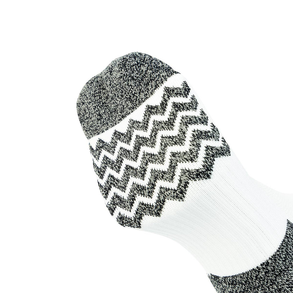 ADIDAS MANCHESTER UNITED 2025/2026 AWAY SOCKS - WHITE