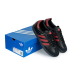 ADIDAS SAMBA MAN UTD - CORE BLACK/MUFC RED/CORE BLACK