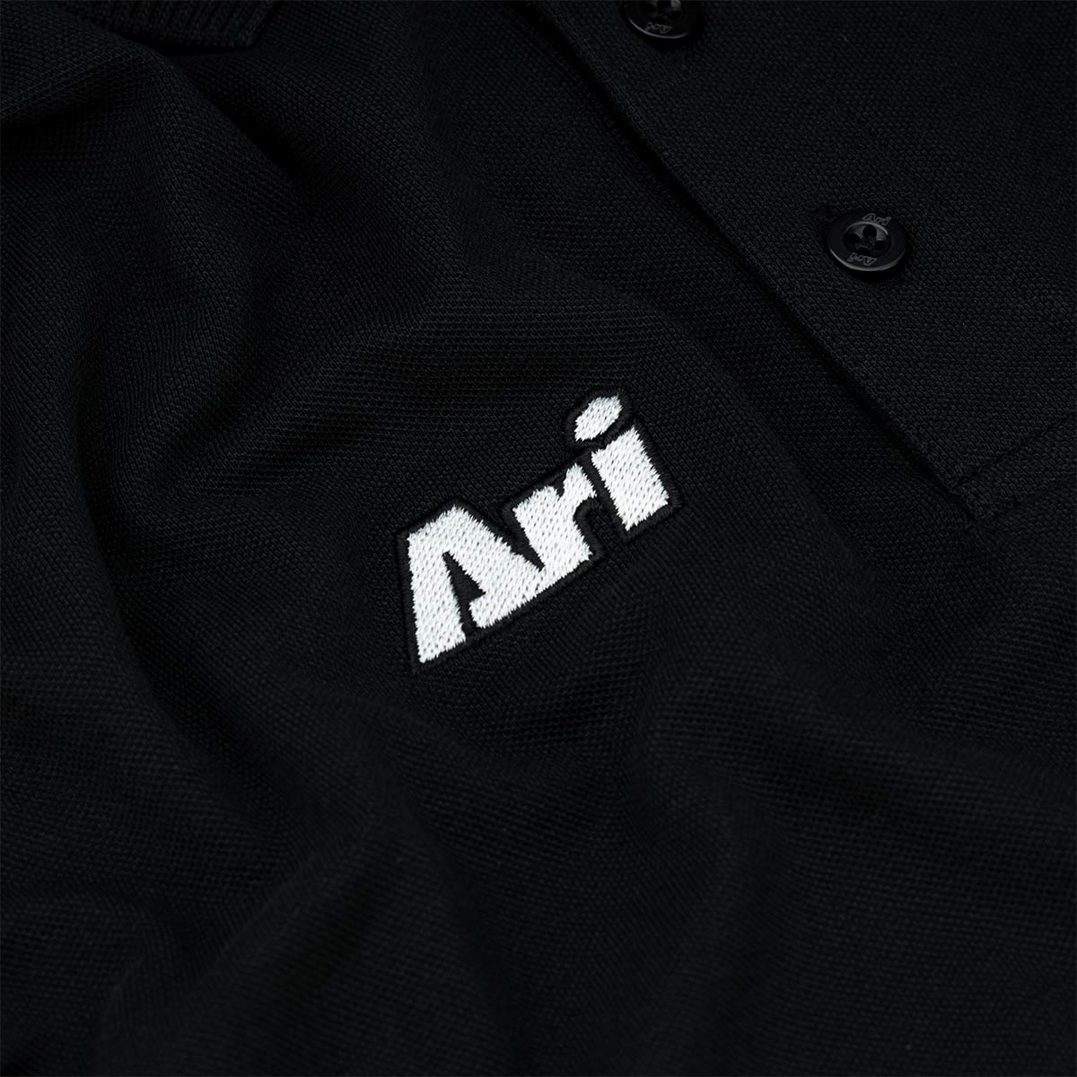 ARI ESSENTIAL SMART POLO - BLACK/WHITE